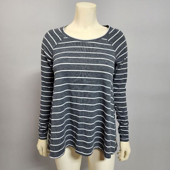 Hollister Tops - Hollister small top  